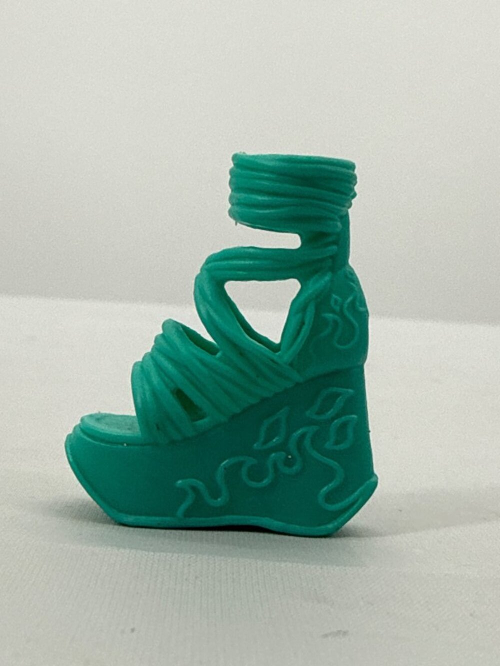 Monster High Inner Monster Shockingly Shy Teal Wedge Heel Shoe Replacement
